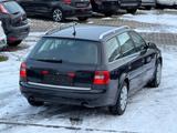 Audi A6 2.5 TDI 132kW quattro Avant Xenon Leder