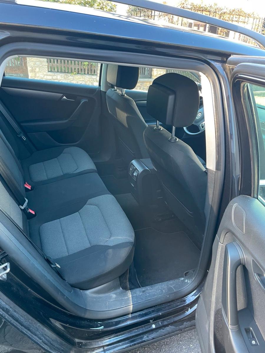 Volkswagen Passat 2011 — photo 7