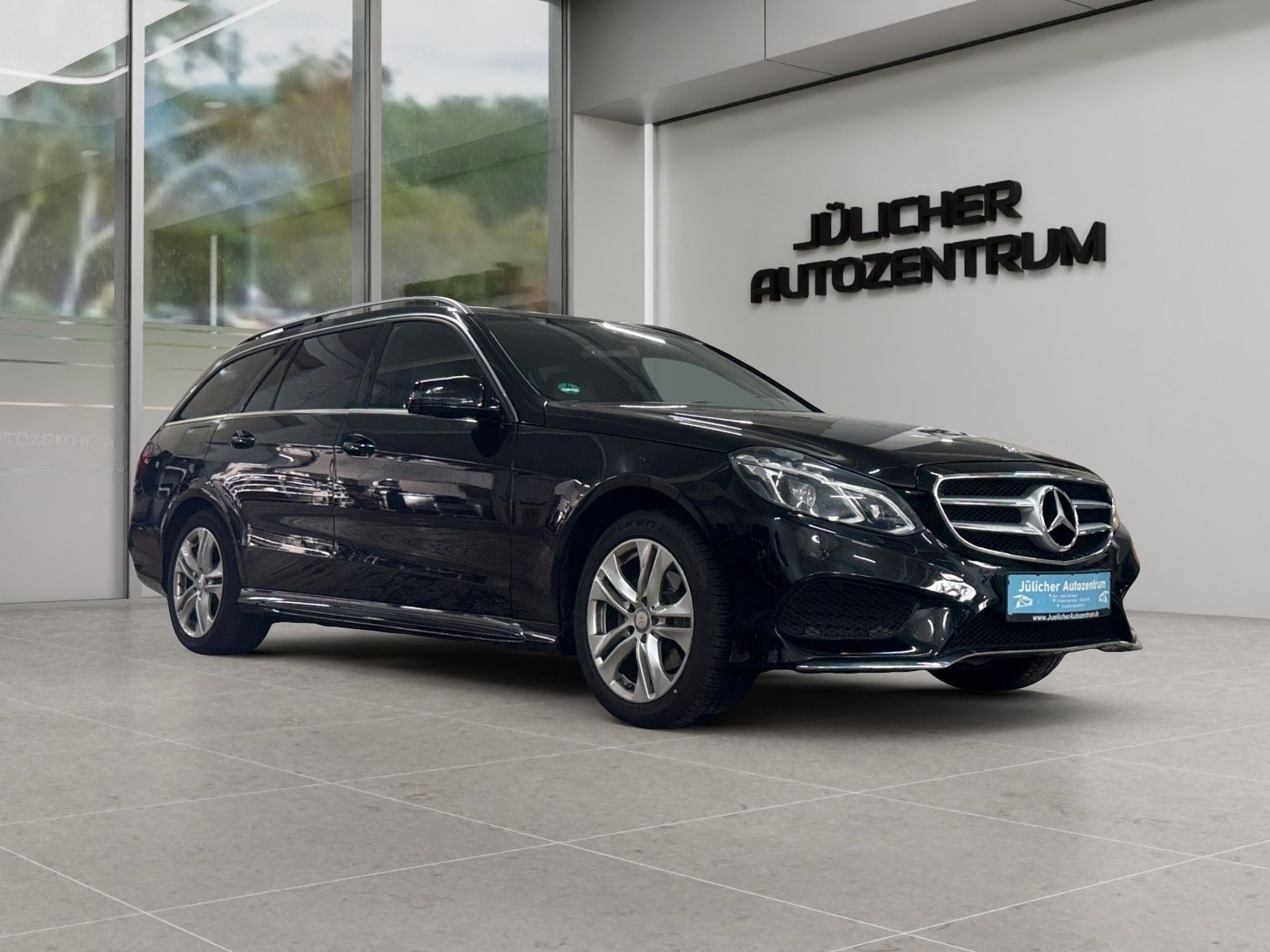 Mercedes E 220 - 1