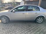 Opel Vectra C Lim. Elegance Motor 1,8 Ltr. - Opel Vectra mit Benzin-Antrieb: Limousine, 1.8
