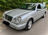 Mercedes-Benz E 430 T AVANTGARDE Avantgarde - Mercedes-Benz E 430: Kombi