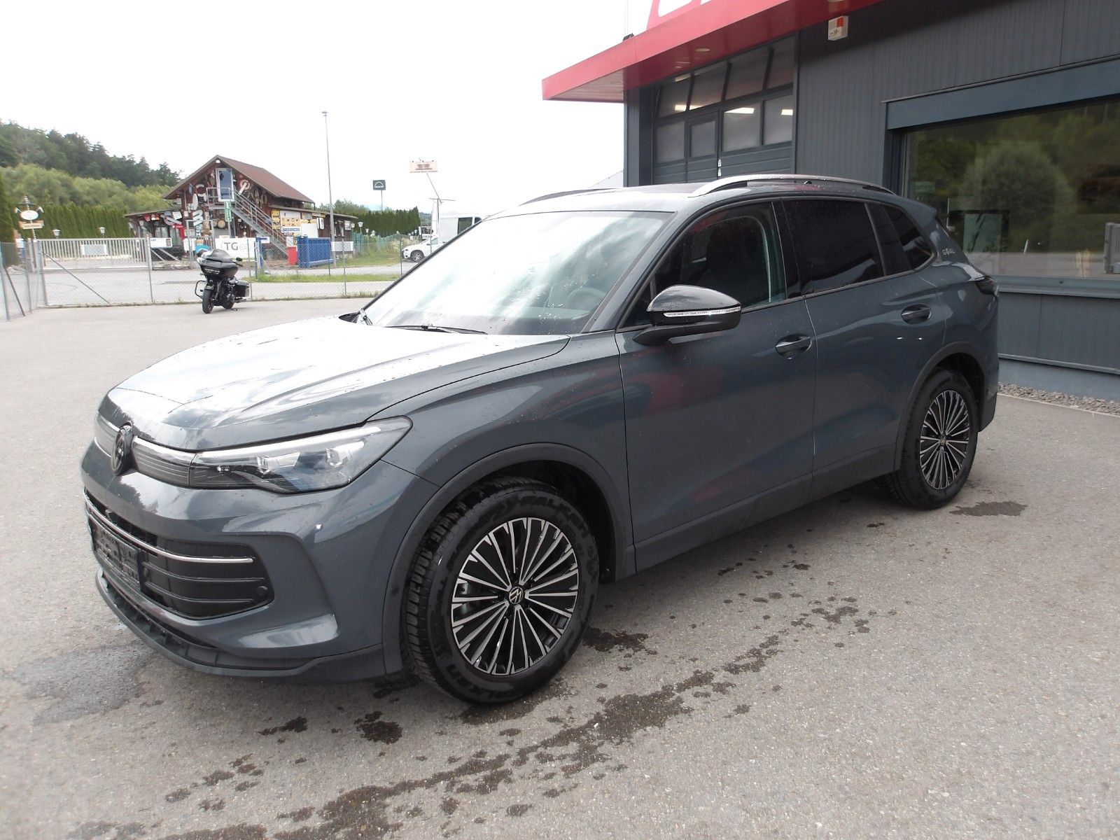 Volkswagen Tiguan 1.5 eTSI Goal *LED+*NAVI*RFK*EXP. 22990*