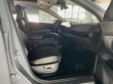 Nissan Ariya 87kWh EVOLVE PACK 242PS NAVILED