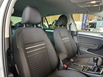 Volkswagen Golf 7 CUP*TÜV 082027*TEMPO*SZHZ*PDC*