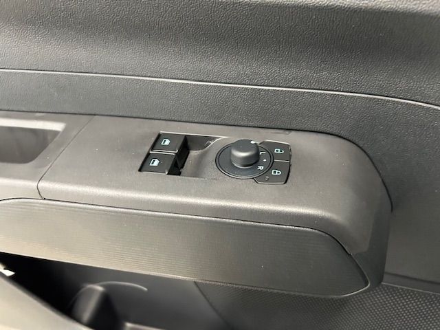 Fahrzeugabbildung Ford Transit Courier Trend 1.5 EcoBlue EU6e KLIMAANLA