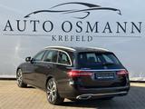 Mercedes-Benz E 300 de T 9G-TRONIC Avantgarde / Memory / RFK - Hybrid (Diesel/Elektro): Schwarz, Luftfederung