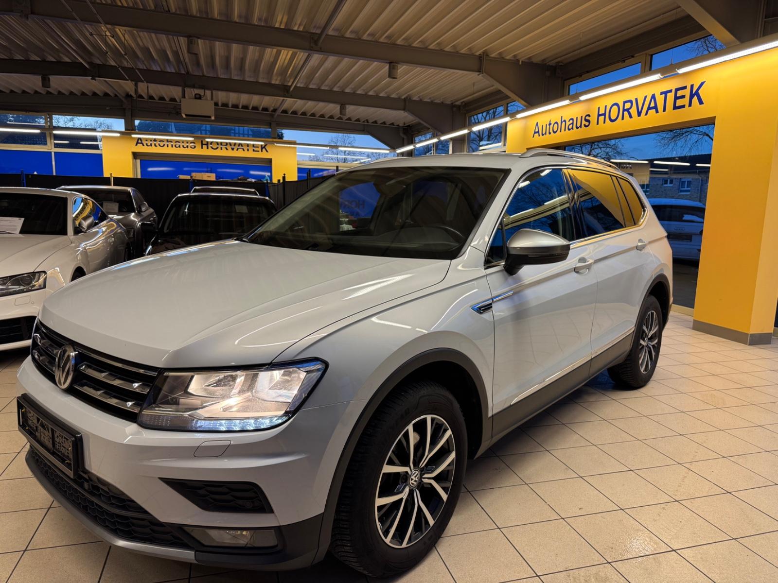 Volkswagen Tiguan Allspace*7-Sitzer*CarPlay*2. Hd*Navi*PDC