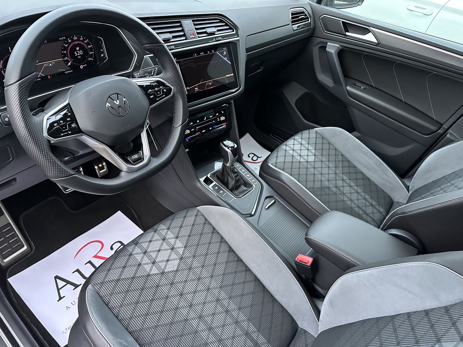 Fahrzeugabbildung Volkswagen Tiguan 1.4 eHybrid DSG R-Line NAV+LED+ACC+V-COCK