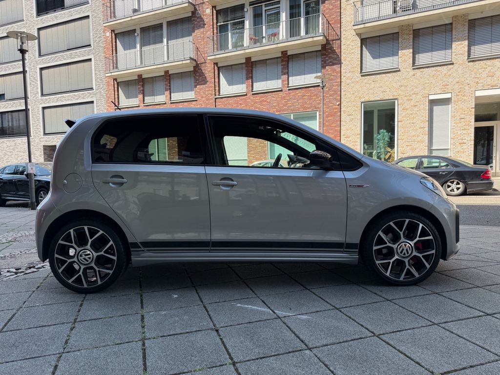 Image of Volkswagen up!