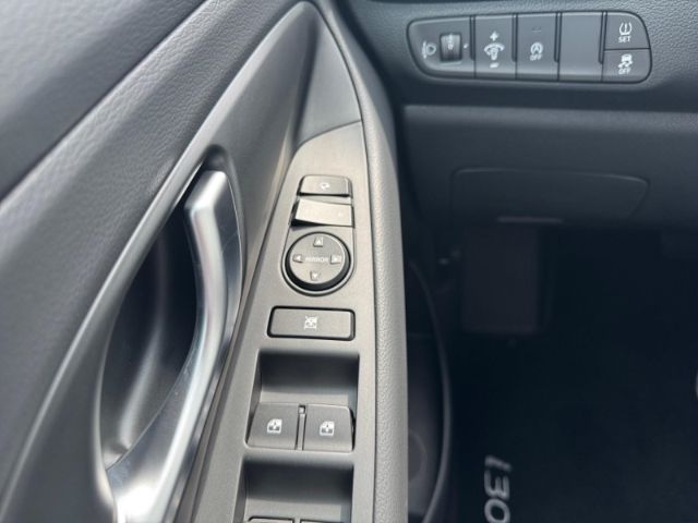 Fahrzeugabbildung Hyundai i30 FL Kombi (MY25) 1.5 T-GDI (140 PS) 48V 7-DCT