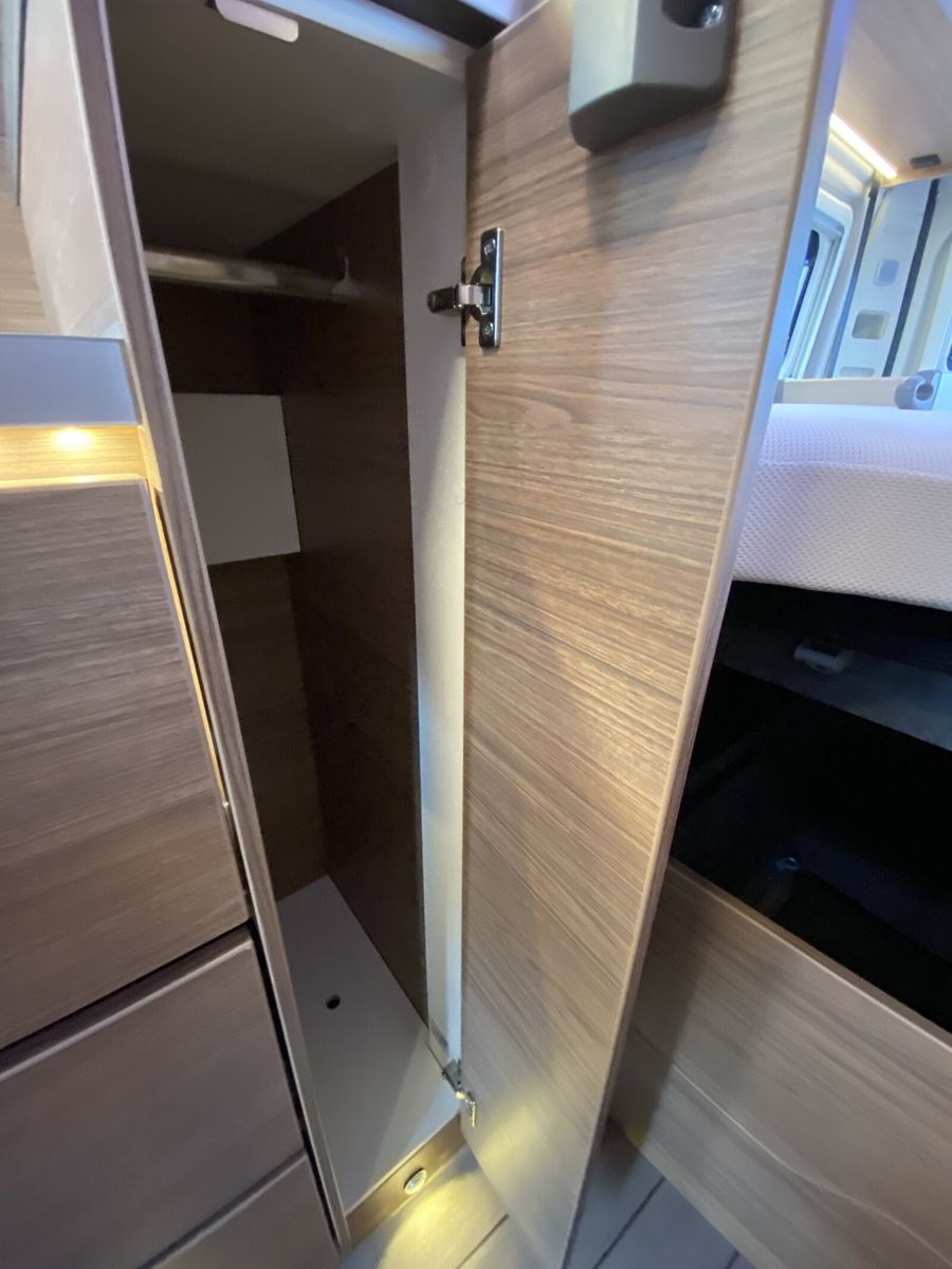 Fahrzeugabbildung Knaus BoxLife 600 ME Heckhubbett, Lithium, Easy Space