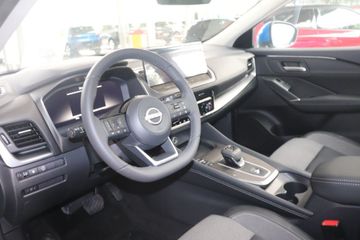 Fotografie 6 des Nissan Qashqai 1.3 DIG-T MHEV Xtronic N-Connecta Pano