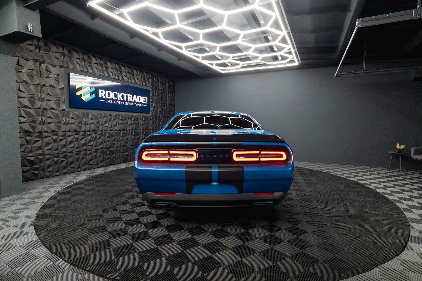 Fahrzeugabbildung Dodge Challenger 3.6 V6 4x4 GT SRT Styling *LED*19%*