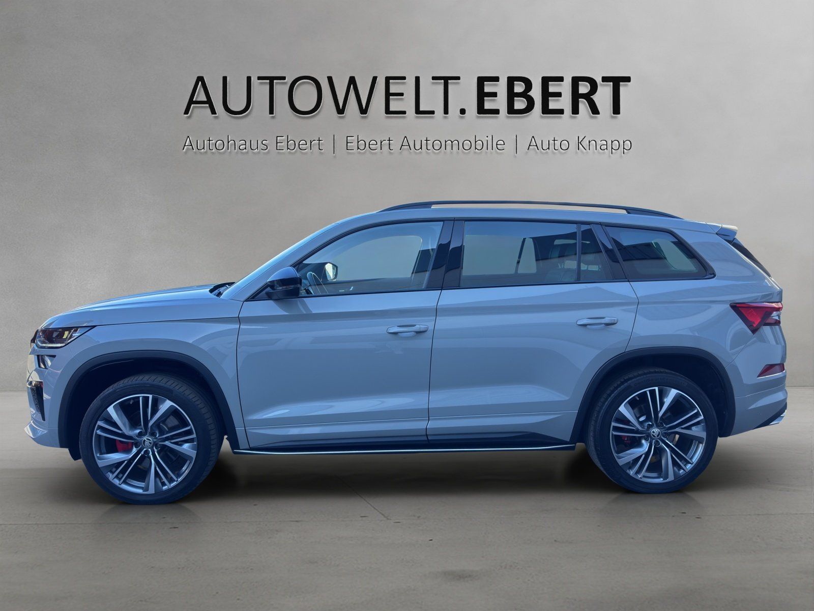 Fahrzeugabbildung SKODA Kodiaq 2.0 TSI RS 4x4/AHK/ST-HZG/KAMERA/ACC/DCC/