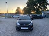 Hyundai i10 1.0 YES! Silver - Hyundai i10: Schwarz