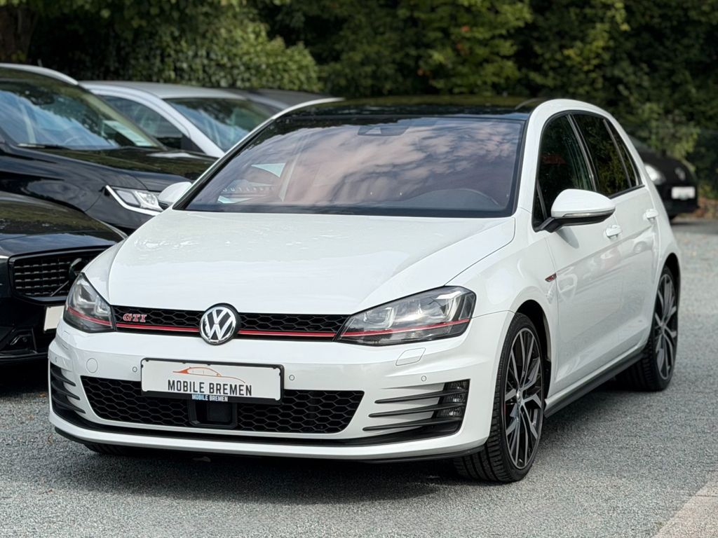 Image of Volkswagen Golf
