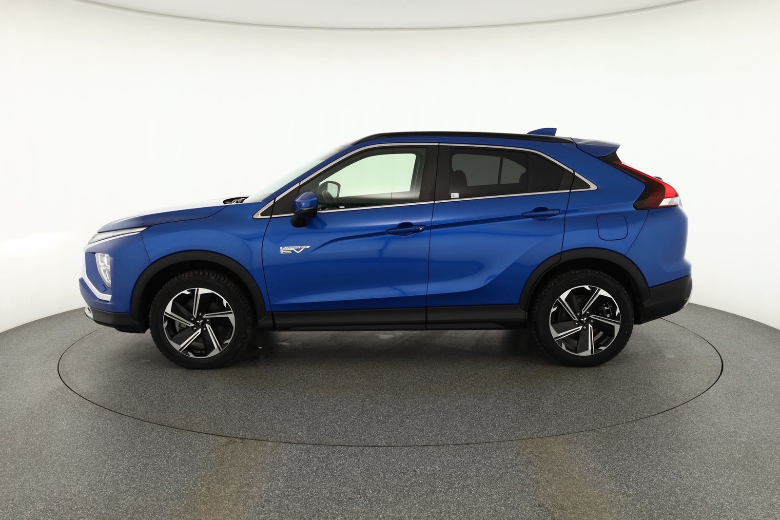 Mitsubishi Eclipse Cross 2.4Hybrid Intro Edition 4WD AHK imagem 3
