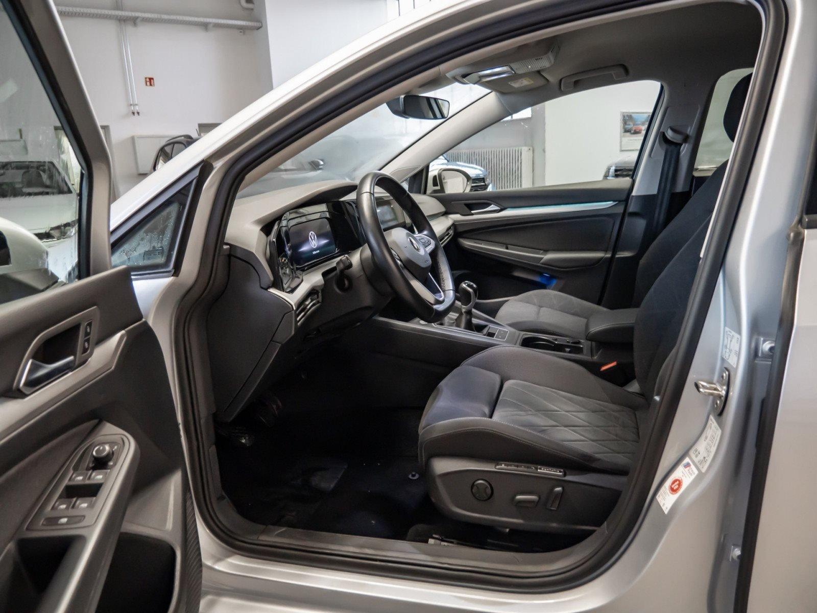 Volkswagen Golf VIII Variant LIFE TSI+ALU 16+AHK+ERGO SITZ+, миниатюра 12