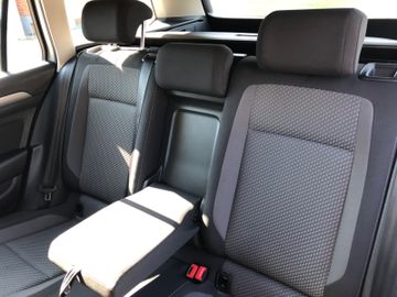 Volkswagen Passat Variant - 10