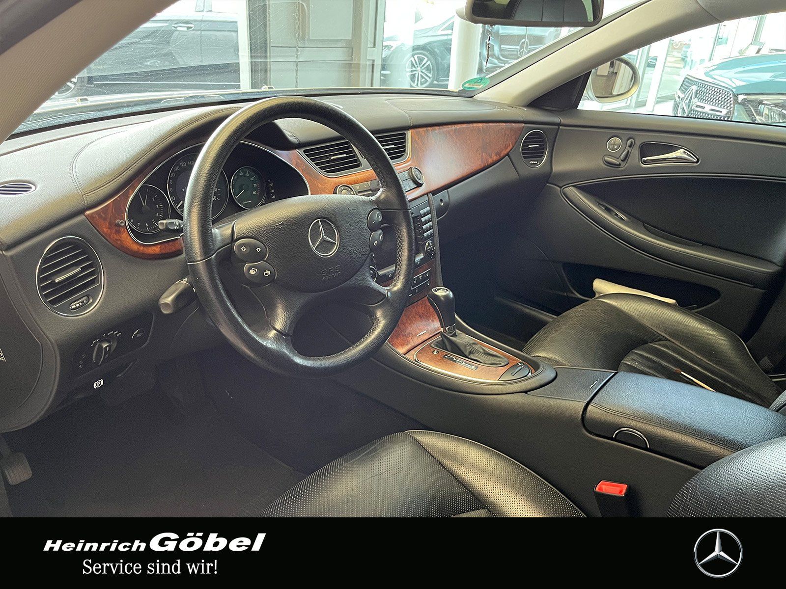 Fahrzeugabbildung Mercedes-Benz CLS 350 CGI MEMORY+COMAND+SHD+SITZKLIMA+BI-XENON