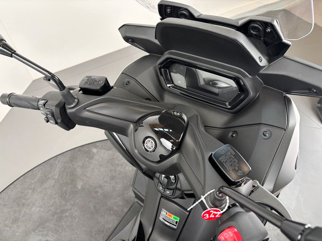 Fahrzeugabbildung Yamaha X MAX 300 *MJ 2025 MIT TOPCASE*