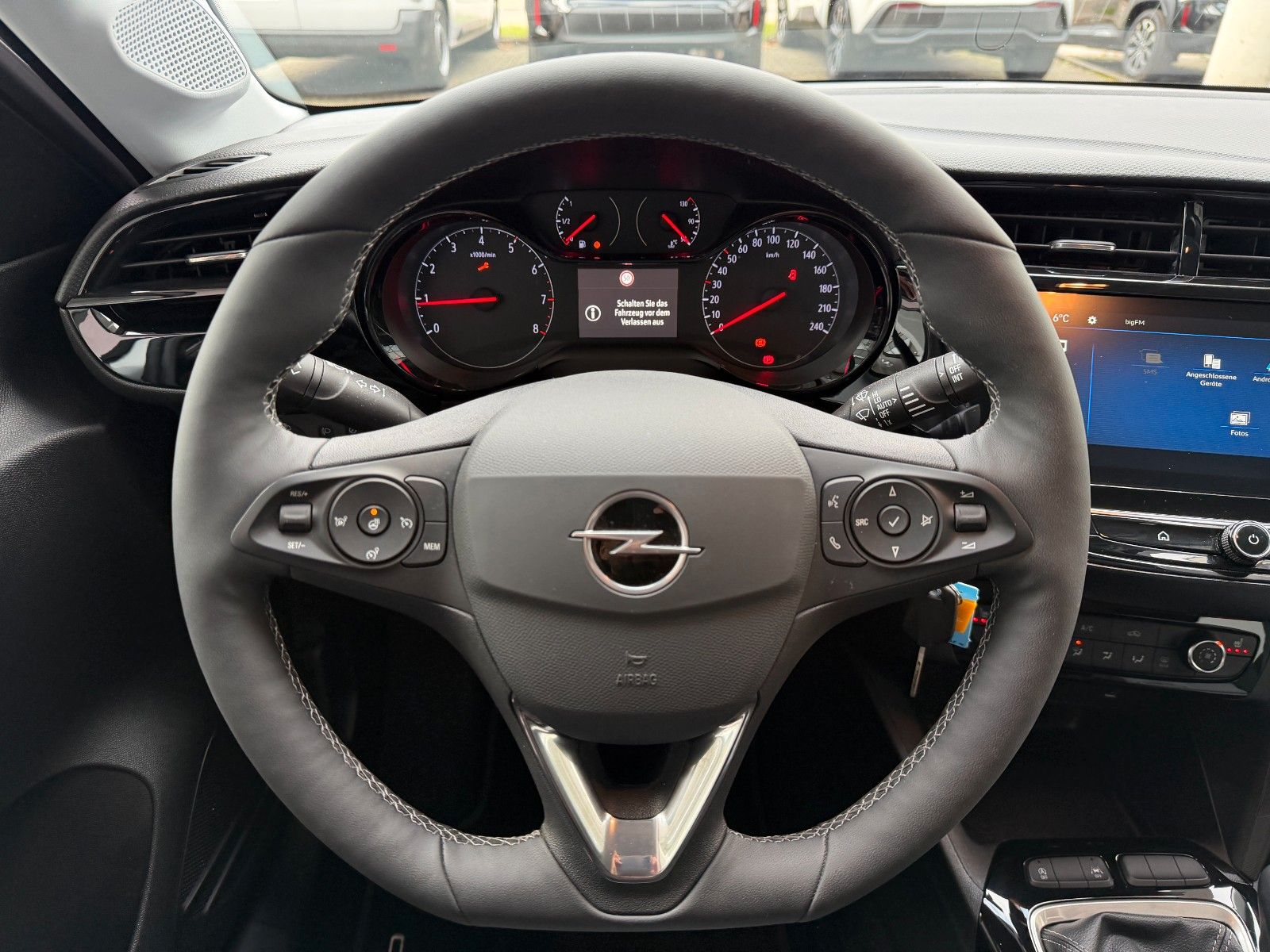 Fahrzeugabbildung Opel Corsa F Edition 100PS LED/Allwetter/Parkpilot!