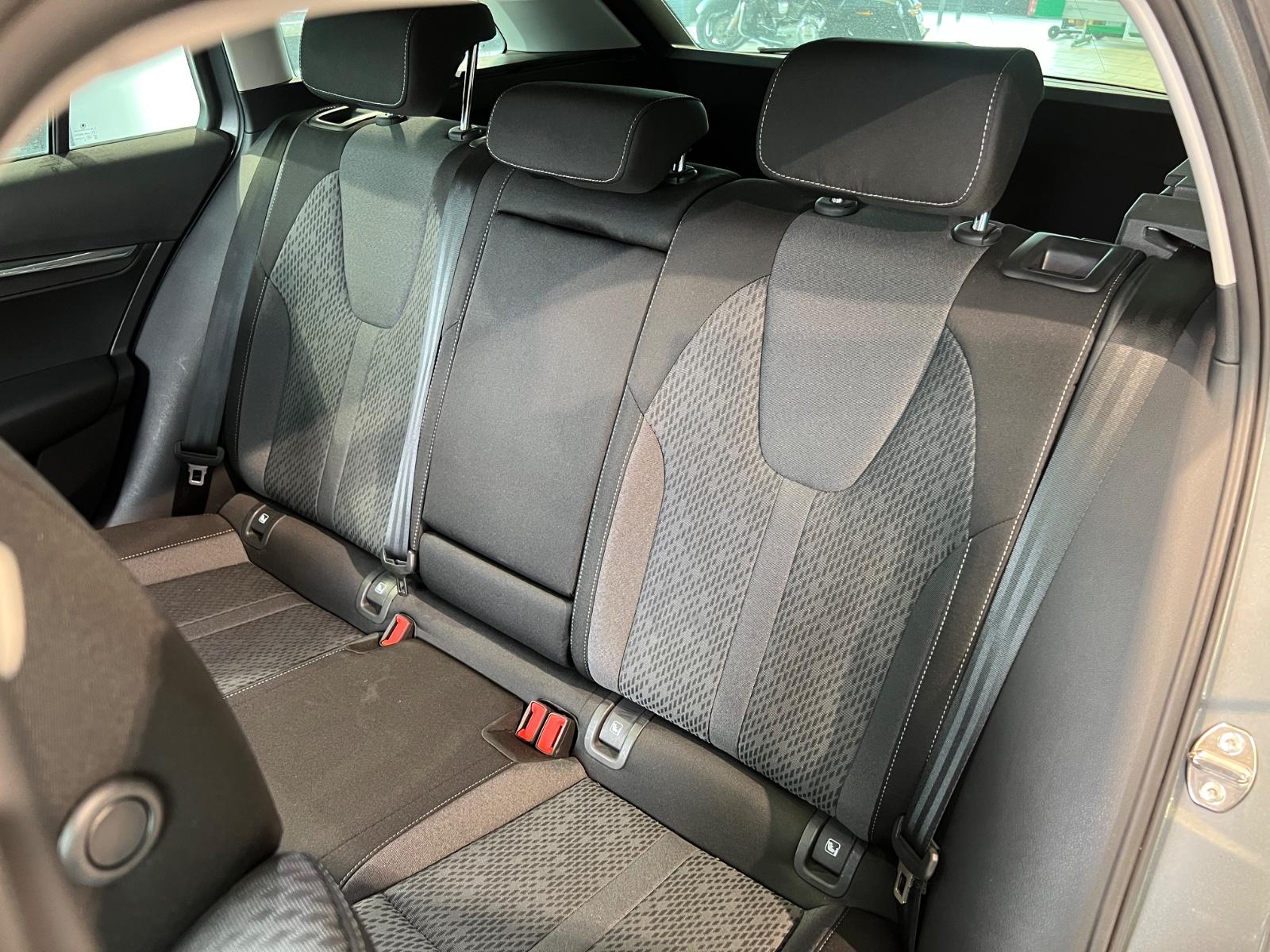 Skoda Octavia Combi*MEMORY*TOTWINKEL*LenkradHZ, миниатюра 15