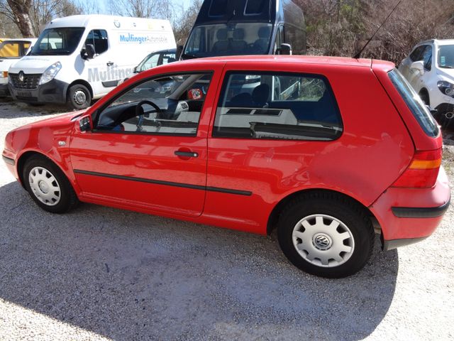 Fahrzeugabbildung Volkswagen Golf 1.4 Basis/2.Hand/