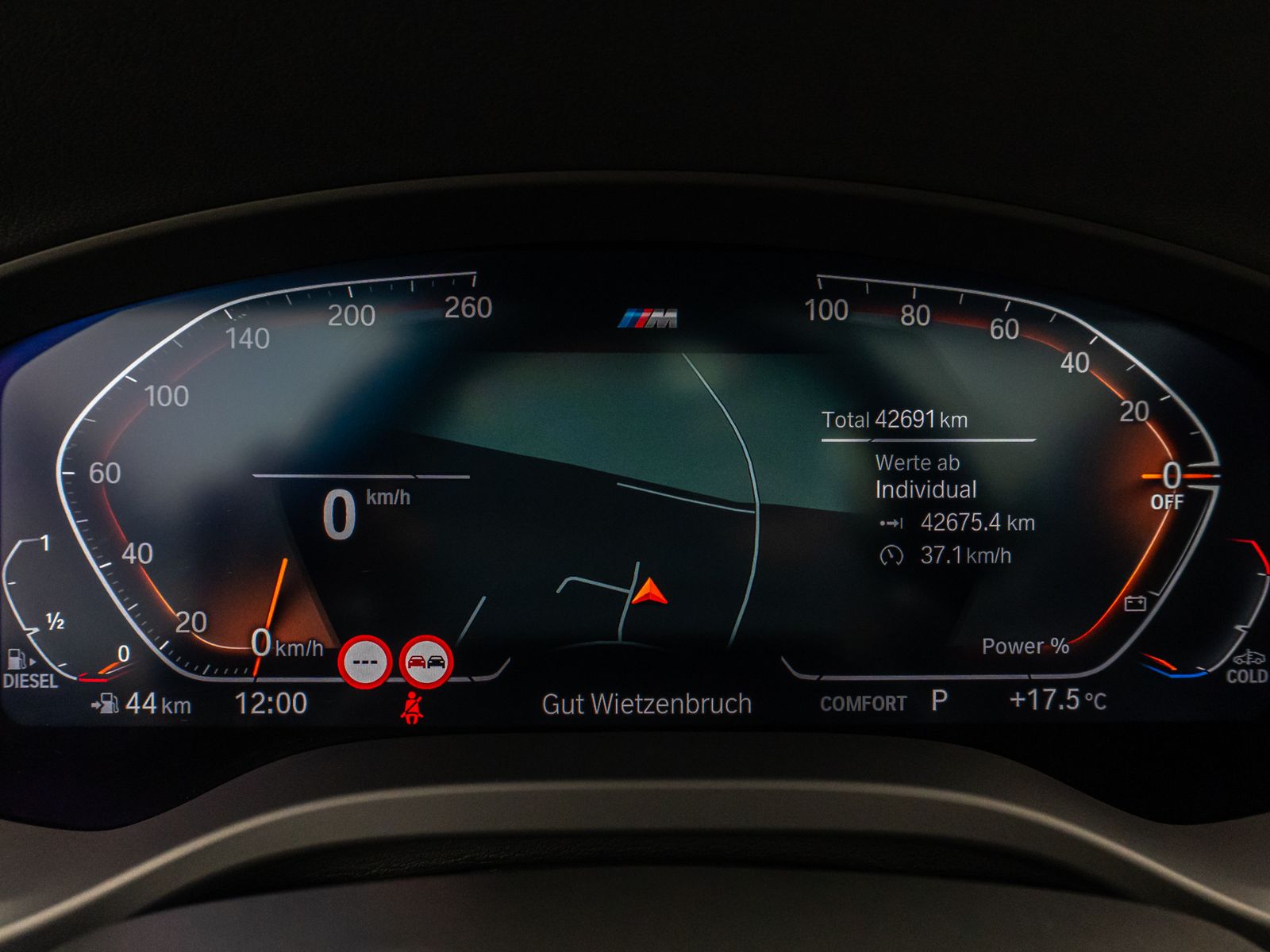 Fahrzeugabbildung BMW X3 xD30d M Sport Kamera Panorama DAB AHK 21Zoll