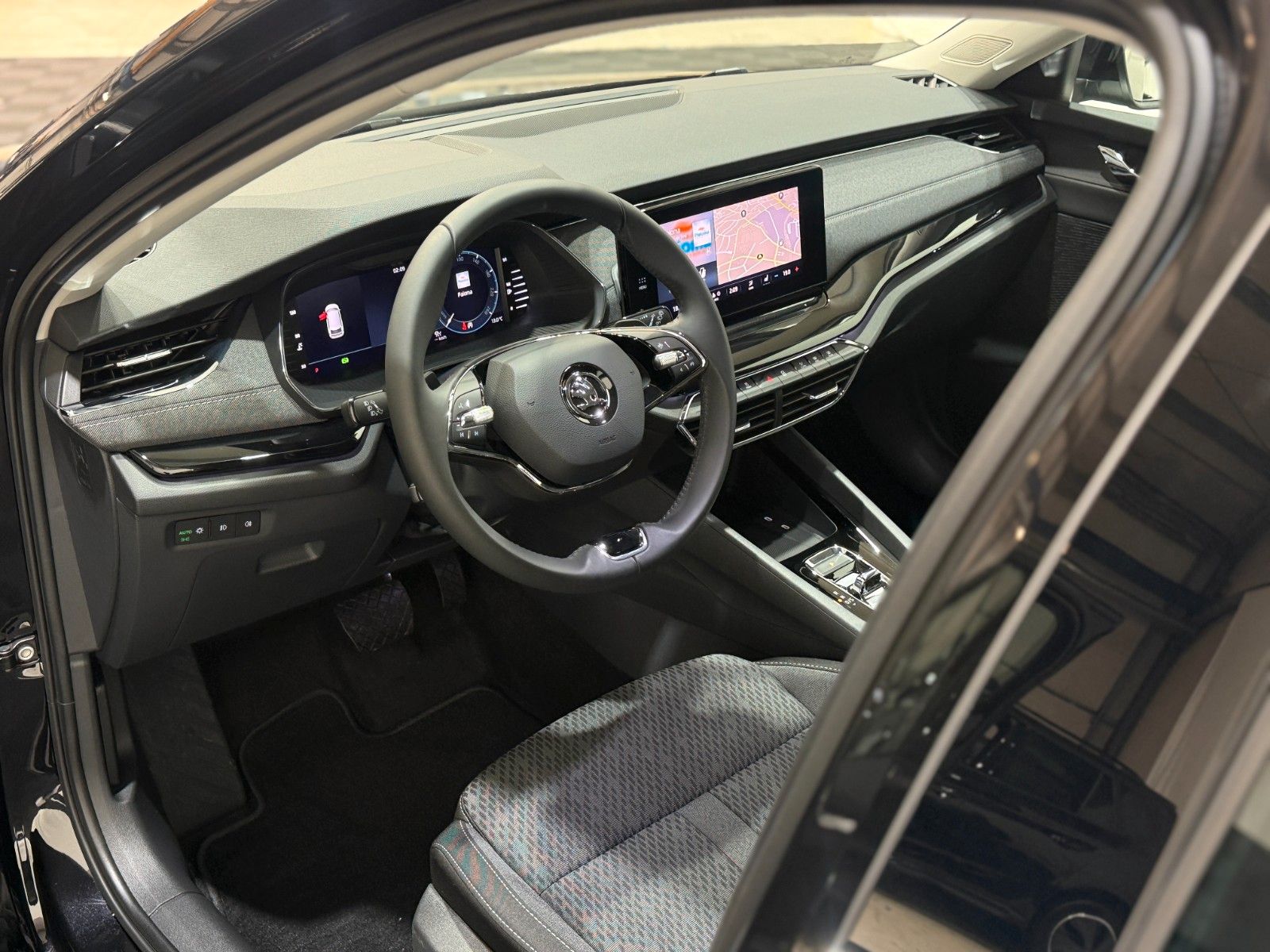 Fahrzeugabbildung SKODA Octavia Combi Style 2.0 TDI DSG