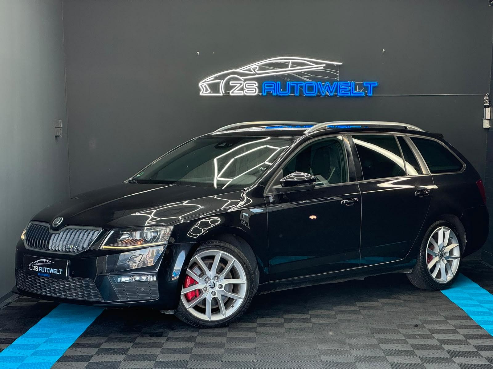 Skoda Octavia Combi RS 220 ch DSG • GPS • CarPlay • Canton • Bi-Xénon • Attelage • Hayon électrique