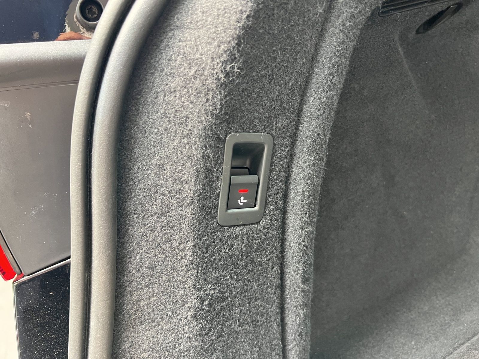 A4 Avant 2.0 TDI S-tronic*LED*AHK*ACC*Navi