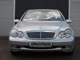 Mercedes-Benz C 320 Elegance Automatik +XENON+GSD+PTS - Mercedes-Benz C 320: Limousine
