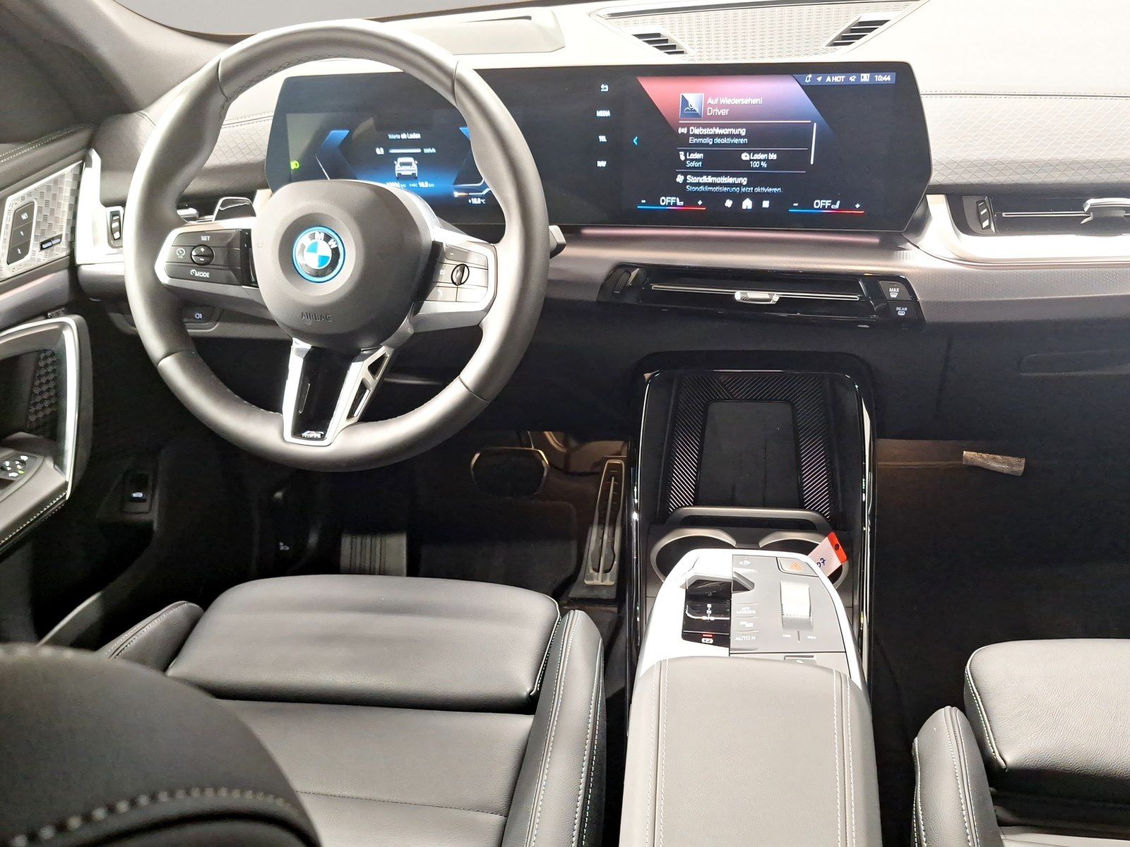 BMW iX2 - Bild 7