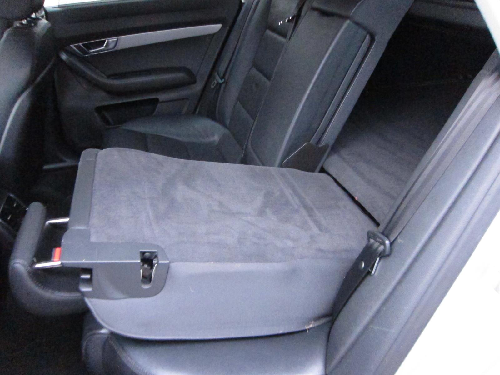 Audi A6 2009 — photo 11