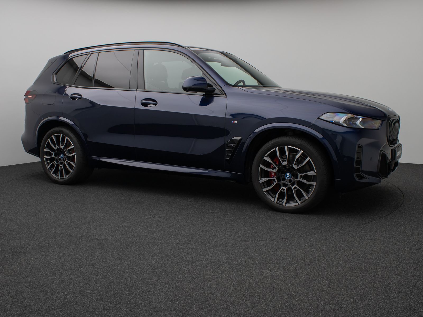 Fahrzeugabbildung BMW x5 xD50e M SportPro Panorama 360°HUD DAB H/K 21"