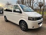Volkswagen VW T5 Caravelle 5.2 Facelift kein Multivan - Volkswagen T5: Facelift