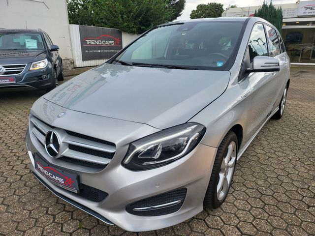 Mercedes-Benz B 220 B -Klasse B 220 4Matic*AMG-Line*