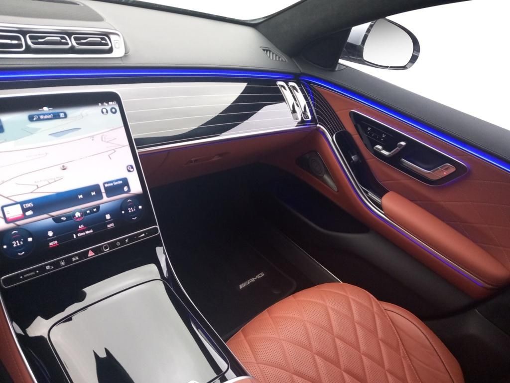 Fahrzeugabbildung Mercedes-Benz S 580 4MATIC Limousine lang AMG*Standh.*Nav**HUD