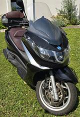 Piaggio X10 500 i.e Executive - Piaggio Motorräder in Köln