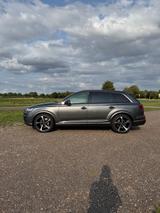 Audi Q7 50 TDI quattro tiptronic S line  - Audi Q7 Gebrauchtwagen in Köln