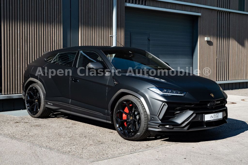 Image of Lamborghini Urus