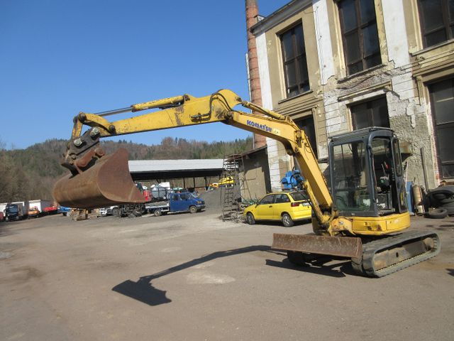 Komatsu PC 50 MR - 2