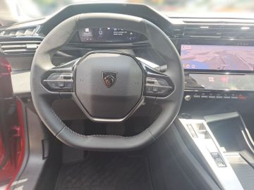 Peugeot 408 - 8