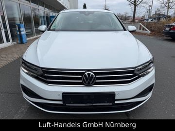 Volkswagen Passat Variant - 2