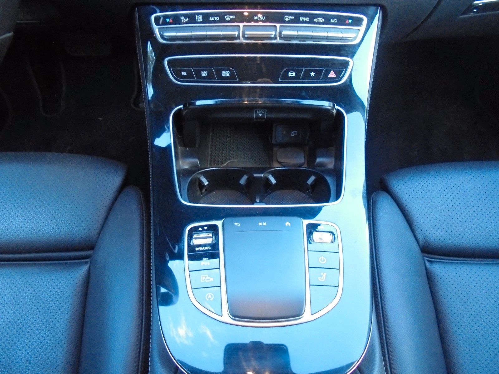 Fahrzeugabbildung Mercedes-Benz E 200 E -Klasse T-Modell E 200 d