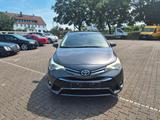 Toyota Avensis Touring Sports Business Edition - Toyota Avensis: Business