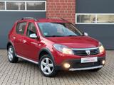 Dacia Sandero Stepway 1.6 *KLIMA*AHK*HU+AU NEU!* - Dacia Sandero aus 2011: Stepway