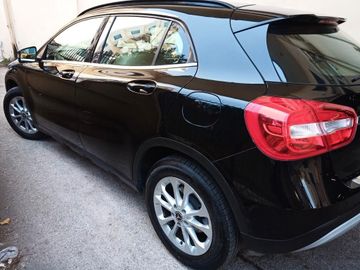 Mercedes GLA 220 - 5