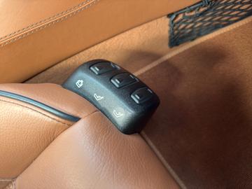 صورة مصغرة 19 لـ 2011 Mercedes-BENZ SLS AMG